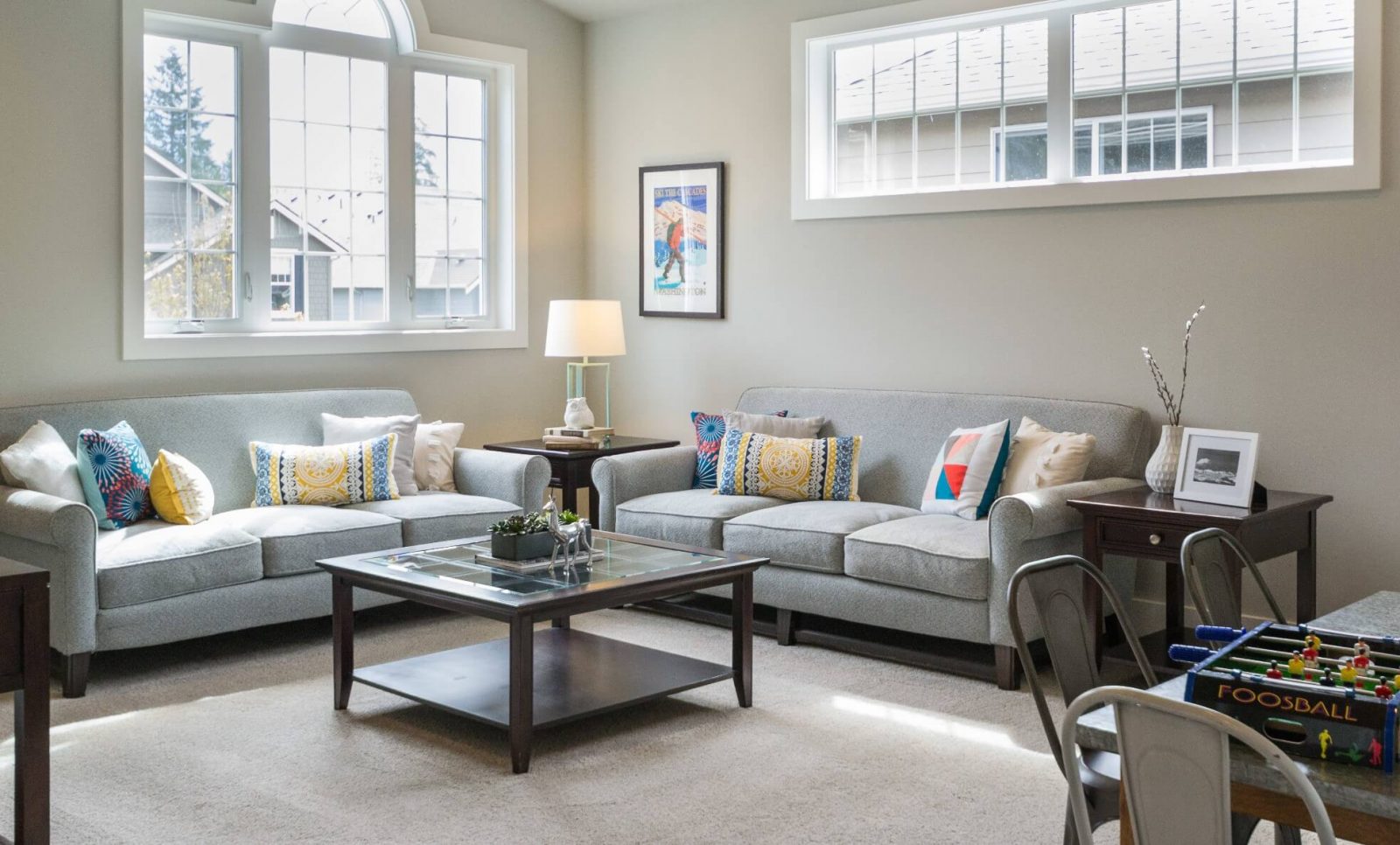 Jakie oświetlenie do salonu?